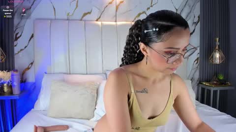 Marelyn online show from 01/17/26, 05:05