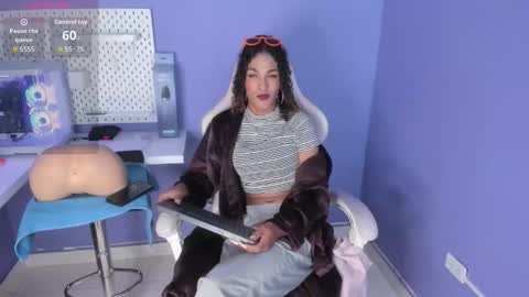 marfilastrom online show from 09/10/25, 10:10