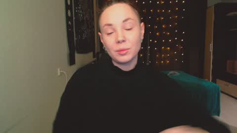 Margaret online show from 12/23/24, 04:06