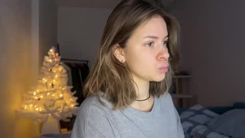 Snapshot of margaretstrein chatting on 12/15/25, 05:44 Alex and Jane online show from 12/15/25, 05:44