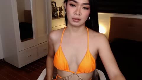 Marga Williams online show from 11/25/25, 08:25