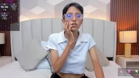 Aitana online show from 12/18/25, 01:44