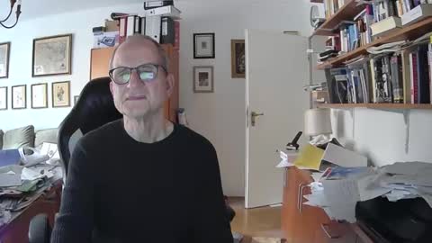 Snapshot of marginalie chatting on 01/11/25, 10:29 marginalie online show from 01/11/25, 10:29