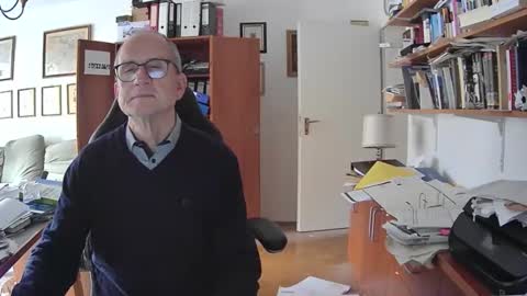 Snapshot of marginalie chatting on 11/22/25, 12:59 marginalie online show from 11/22/25, 12:59