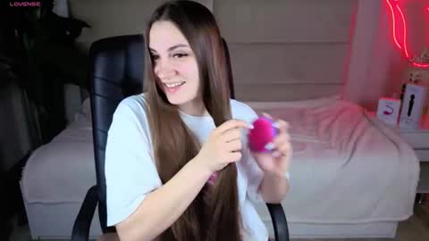 Margo online show from 04/16/26, 02:34