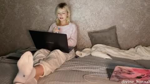 Snapshot of margochu chatting on 09/29/25, 10:14 Margo online show from 09/29/25, 10:14