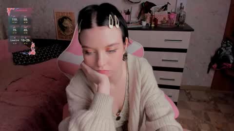 Snapshot of margopink chatting on 12/13/25, 09:20 Margot online show from 12/13/25, 09:20