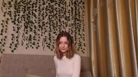 Snapshot of margorozentals chatting on 02/10/25, 06:45 Margo online show from 02/10/25, 06:45