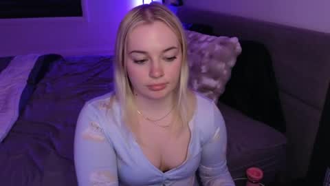 margot_robbie7 online show from 05/26/26, 02:07