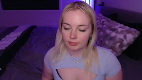 margot_robbie7 online show from 05/27/26, 01:24