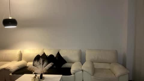 Snapshot of margotdeville chatting on 11/23/25, 10:42 Margot online show from 11/23/25, 10:42