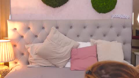 margothill online show from 10/12/25, 01:32