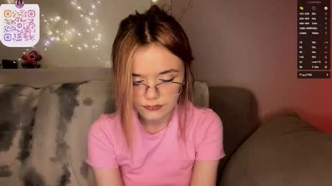 Lina online show from 03/03/26, 10:04