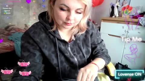 Mari online show from 03/07/25, 09:51