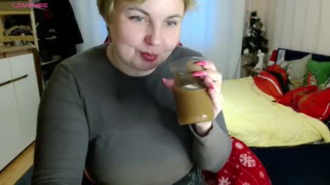 Mari online show from 01/12/26, 05:56