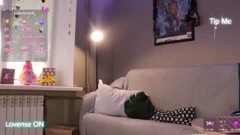 Mari Moonbunny online show from 08/03/26, 03:05