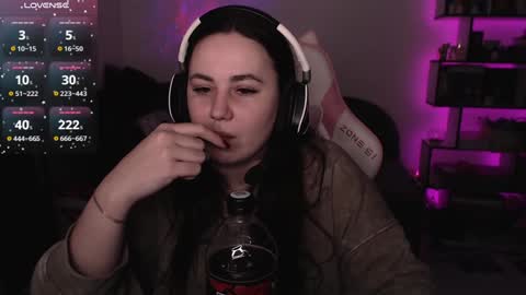 mari moore online show from 01/14/25, 02:00