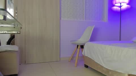 Meli-Mari  online show from 11/20/25, 01:00