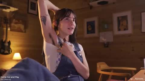 Snapshot of maria_alfonsina_ chatting on 11/28/25, 10:23 Alfonsina online show from 11/28/25, 10:23