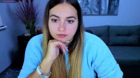 Snapshot of maria_bond chatting on 11/21/25, 06:56 Maria online show from 11/21/25, 06:56