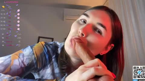 Snapshot of maria_bowie chatting on 02/19/25, 05:27 Maria online show from 02/19/25, 05:27