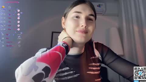 Snapshot of maria_bowie chatting on 02/28/25, 08:50 Maria online show from 02/28/25, 08:50