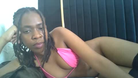 Snapshot of maria_dally chatting on 12/17/24, 08:12 maria_dally online show from 12/17/24, 08:12