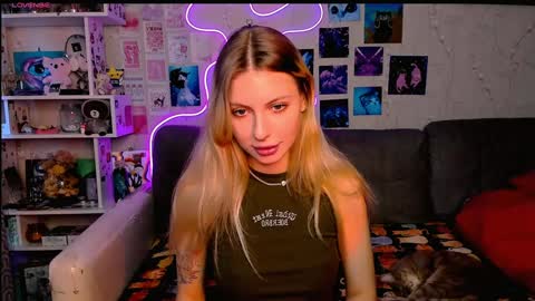 Maria online show from 12/12/24, 05:42