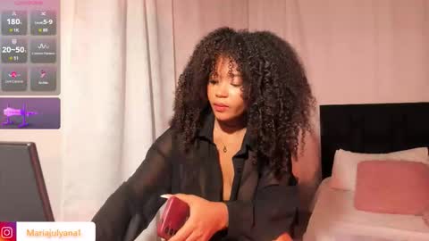 V A N E S S A  online show from 09/30/25, 06:18