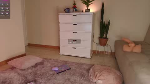 M. online show from 12/10/24, 04:13