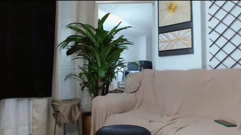 mariaa_antonia1 online show from 12/27/24, 12:50