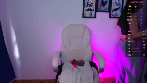 Snapshot of mariaan_m chatting on 10/08/25, 09:01 Leidy online show from 10/08/25, 09:01