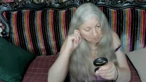 Snapshot of mariabelladonna chatting on 07/05/26, 10:28 Maria online show from 07/05/26, 10:28