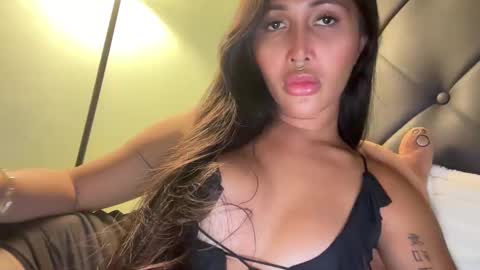 Snapshot of mariafatale_00 chatting on 03/04/25, 11:29 Maria online show from 03/04/25, 11:29