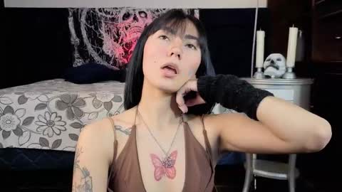 Snapshot of mariagh_ chatting on 09/19/25, 07:58 Maria online show from 09/19/25, 07:58