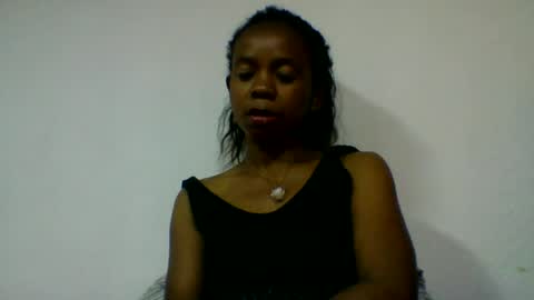 Snapshot of mariah642217 chatting on 06/15/26, 05:04 mariah642217 online show from 06/15/26, 05:04