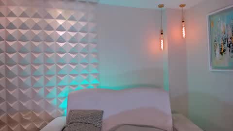 MARIA HERRERA  online show from 03/06/26, 10:17