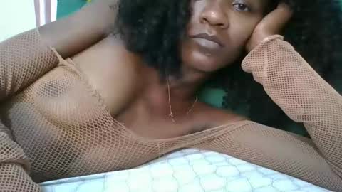 Snapshot of mariahsexy4u chatting on 02/20/26, 08:42 mariahsexy4u online show from 02/20/26, 08:42