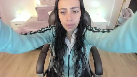 Snapshot of mariam_lopez__ chatting on 05/24/26, 03:11 Mariam online show from 05/24/26, 03:11