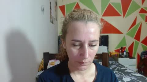 Snapshot of mariam_wish1 chatting on 06/25/26, 04:55 mariam_wish1 online show from 06/25/26, 04:55