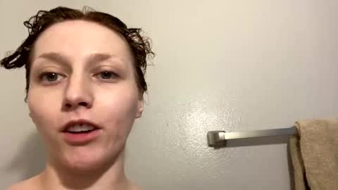 Snapshot of mariamaybe24 chatting on 01/29/25, 08:35 Mariah online show from 01/29/25, 08:35