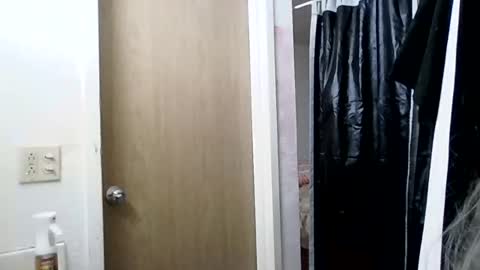 Snapshot of mariamaybe24 chatting on 07/16/26, 02:56 Mariah online show from 07/16/26, 02:56
