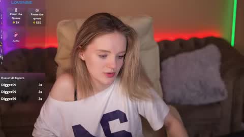 Maria online show from 05/17/26, 05:53