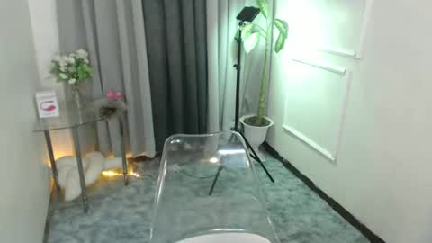 maria online show from 02/15/25, 12:01