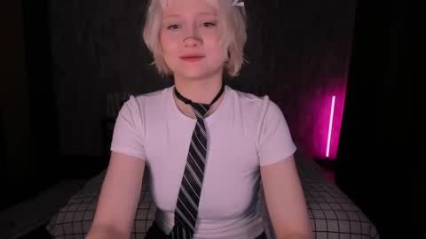 Snapshot of mariamilkis chatting on 09/29/25, 10:47 Maria online show from 09/29/25, 10:47