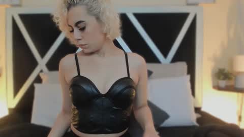 Marian online show from 12/23/25, 02:31