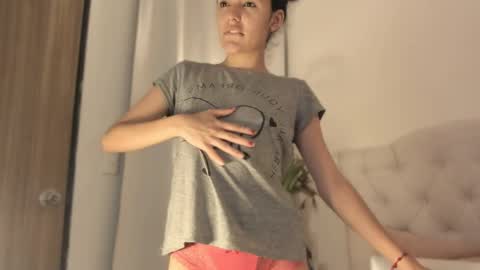 Marian online show from 04/19/26, 05:29