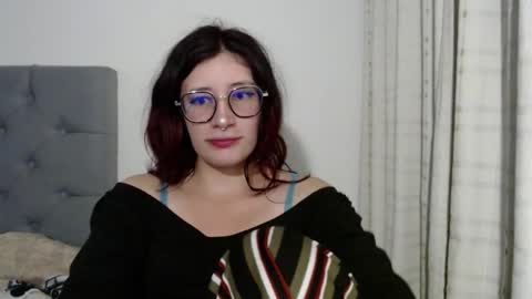 Mariana online show from 01/04/25, 03:29