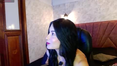 Mariana online show from 12/19/25, 11:50