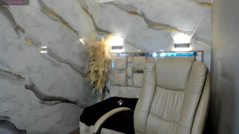 Snapshot of mariana96_ chatting on 03/16/26, 11:58 Mariana online show from 03/16/26, 11:58